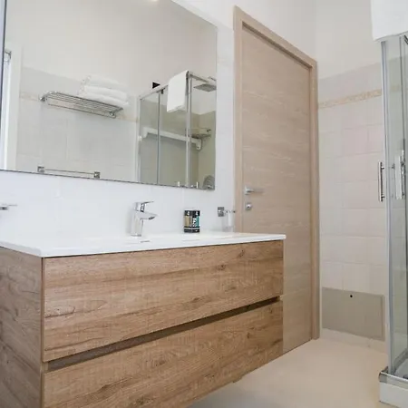 La Maison - Boutique